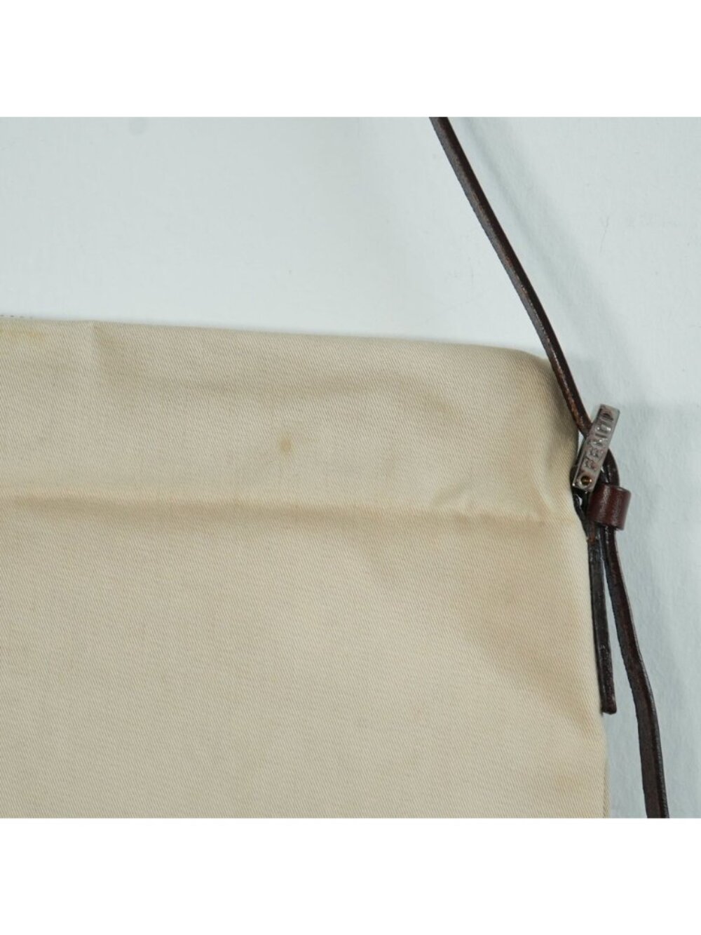 Fendi Beige Cloth Shoulder Bag - Picture 5 of 12
